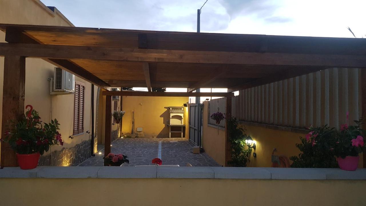 Relax Tra Mare E Monti Flumini Di Quartu Hotel Capitana Luaran gambar