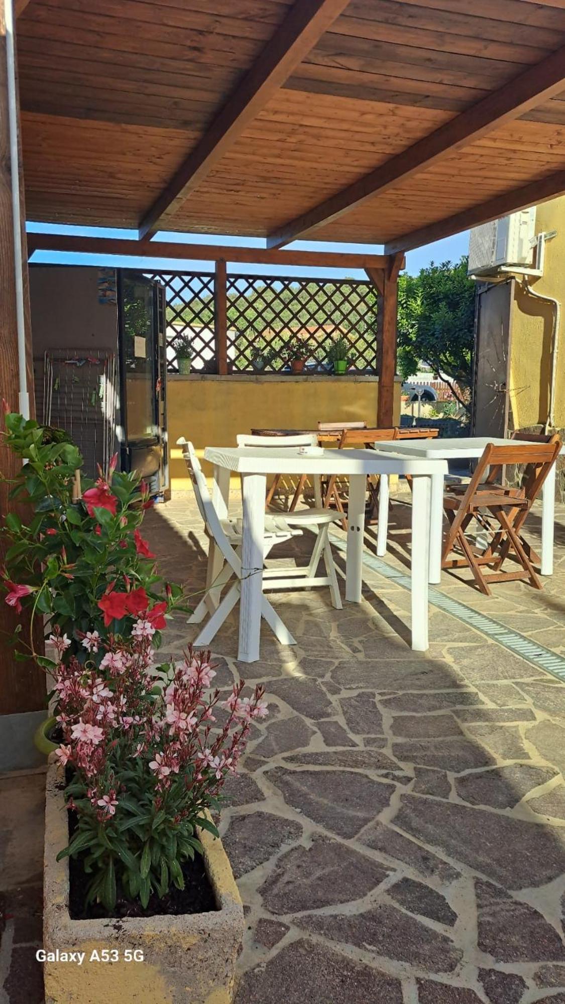 Relax Tra Mare E Monti Flumini Di Quartu Hotel Capitana Luaran gambar